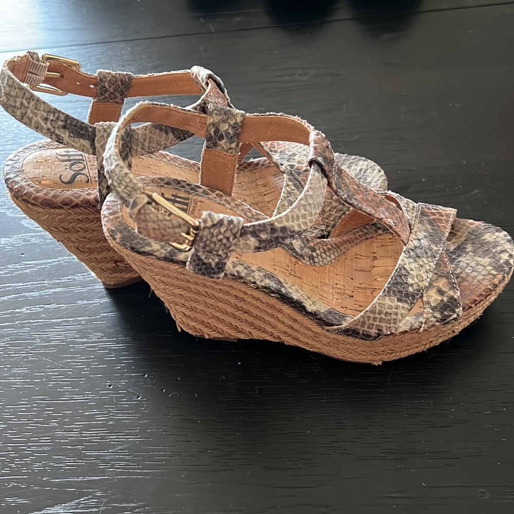 Sofft Python Print Wedges - image 3
